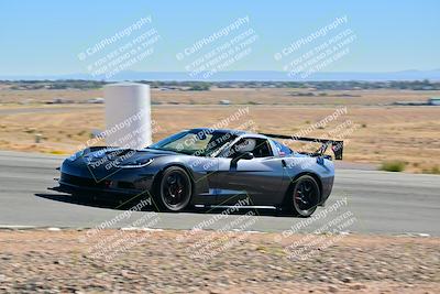 media/Oct-18-2025-Extreme Speed (Sat) [[d6d7e1fef1]]/Group 4 Orange/Session 2 (Turn 3)/